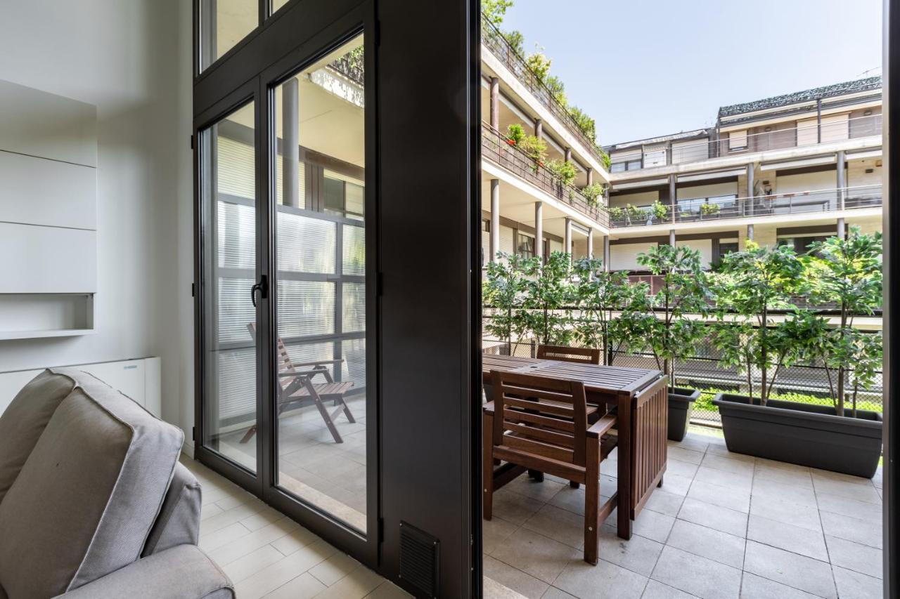 Elegant Loft With Balcony! Leilighet Milano Eksteriør bilde