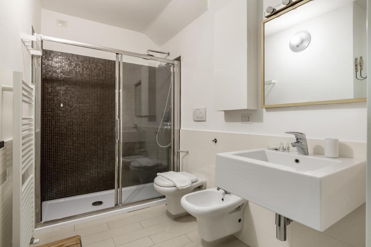 Elegant Loft With Balcony! Leilighet Milano Eksteriør bilde