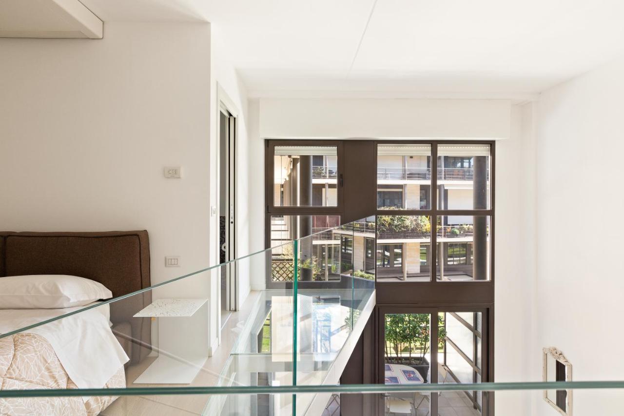 Elegant Loft With Balcony! Leilighet Milano Eksteriør bilde